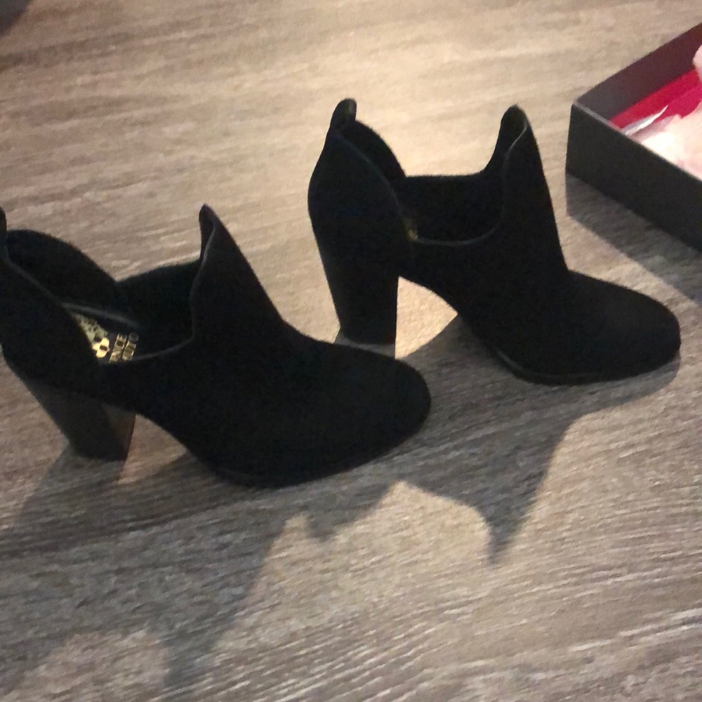Vince Camuto Black bootie